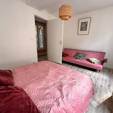 Appartement Logis 2 *