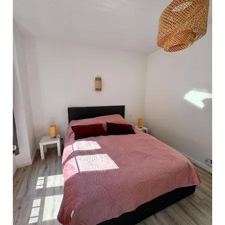 Logis 2 * Καν